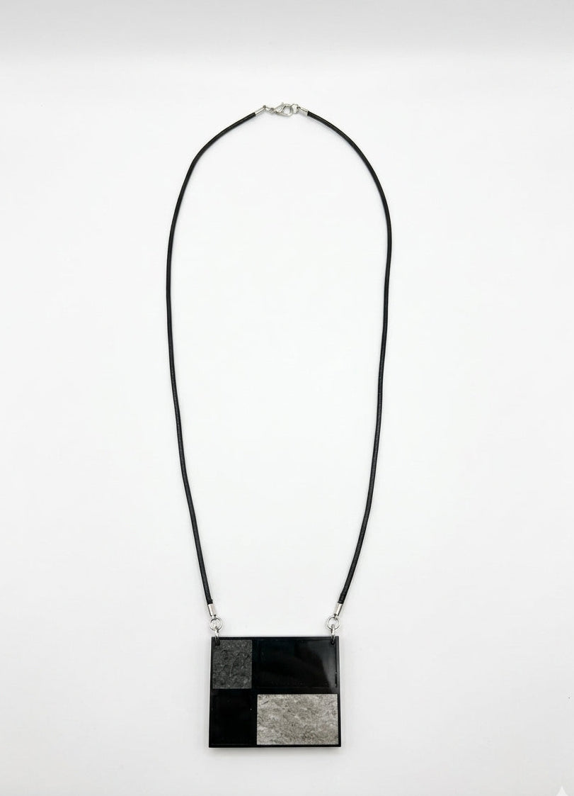 The Horizon Pendant