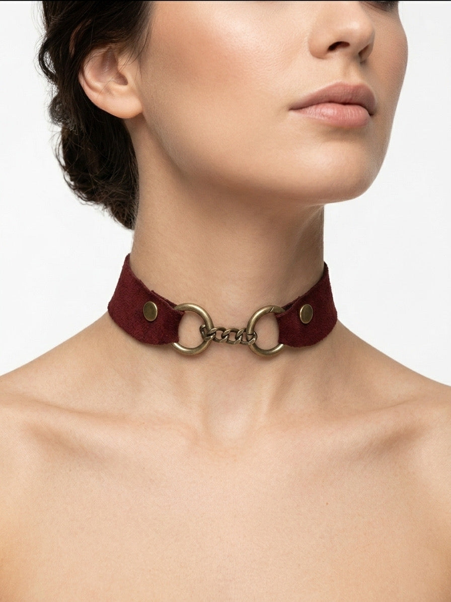 Choker leather