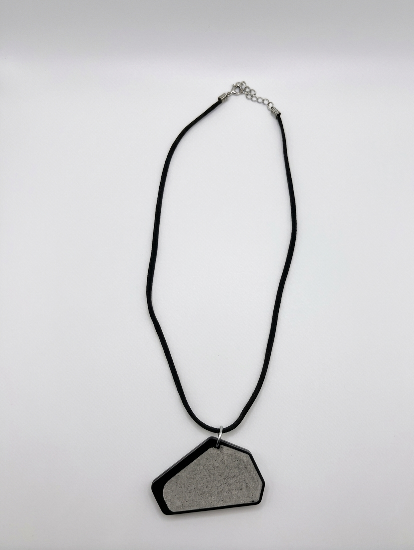 The Asymmetric Pendant